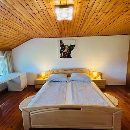 Kollehof Apartment